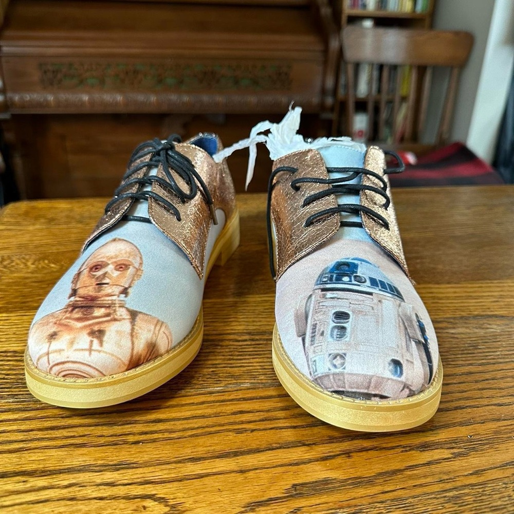 Star Wars Copper and Blue Character Shoes - Picture 4 of 8
